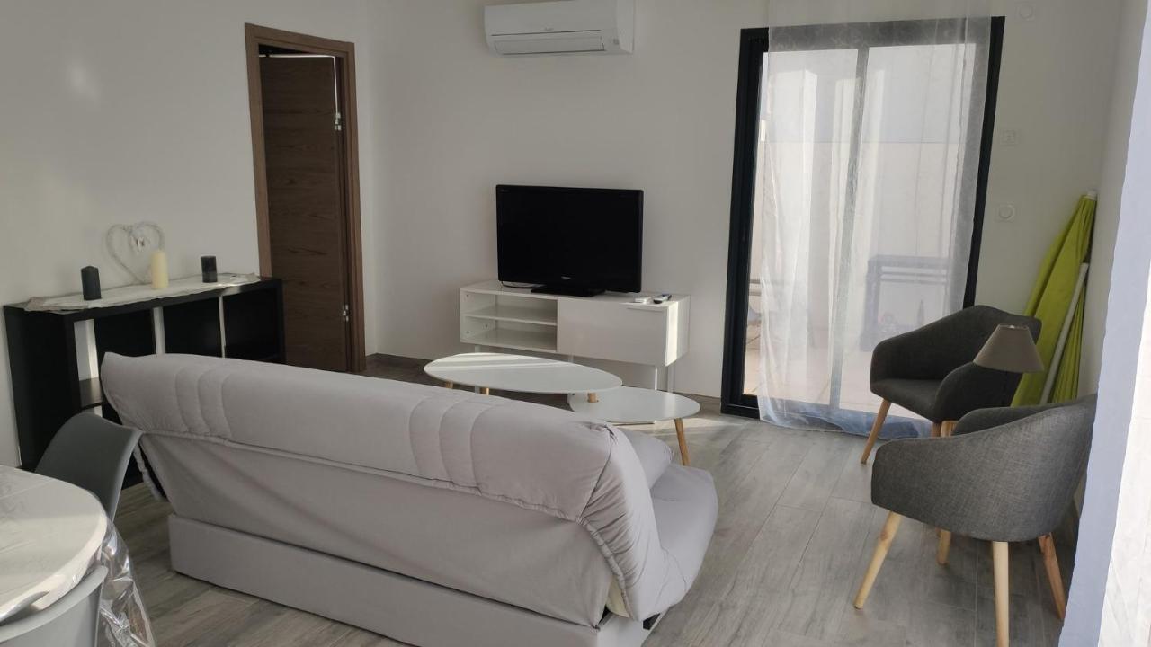 Jolie Petite Maison A 50 Metres De La Plage Agde Bagian luar foto
